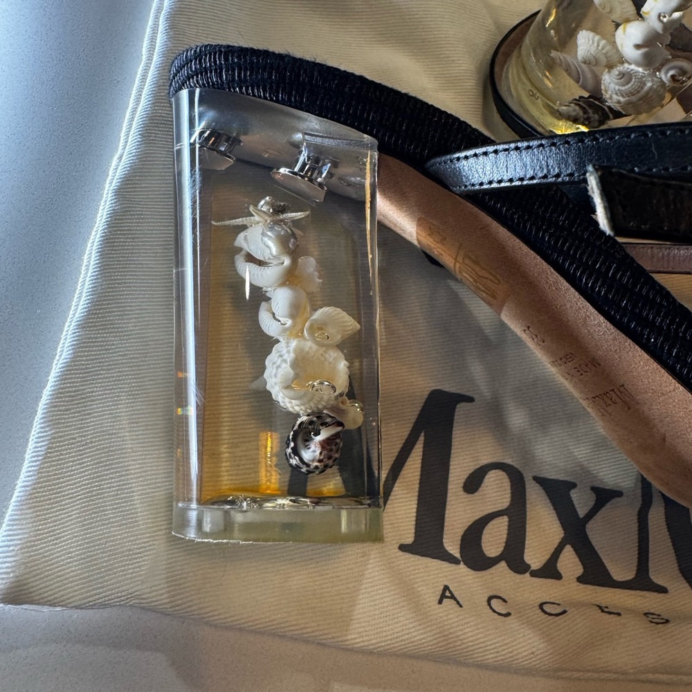 MaxMara Black Heeled Sandals with Transparent Sea Shell Accents - Picture 4 of 6